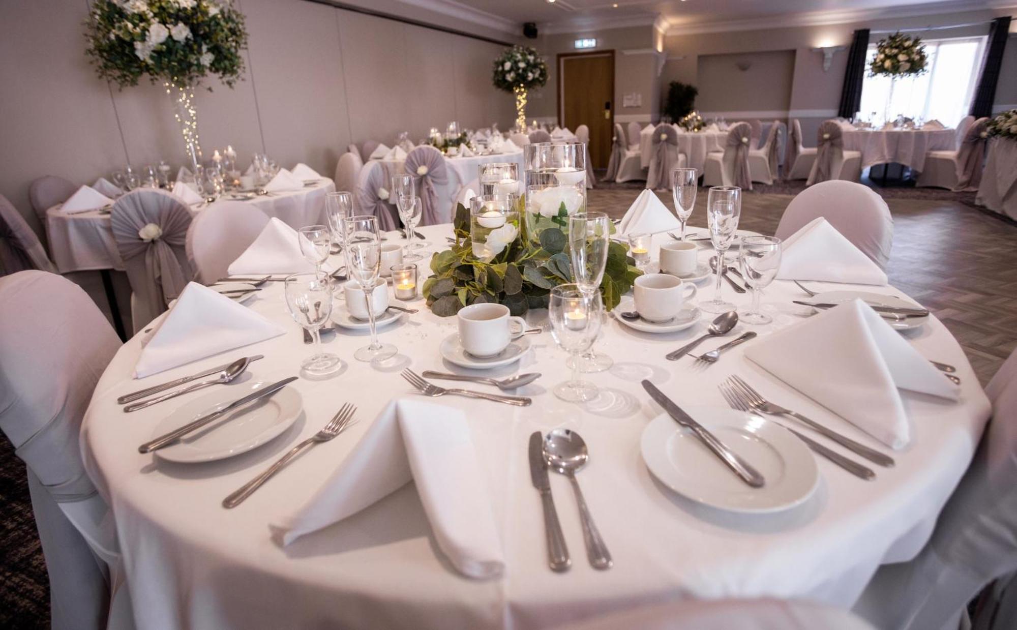 Holiday Inn A55 Chester West By Ihg Northop Buitenkant foto